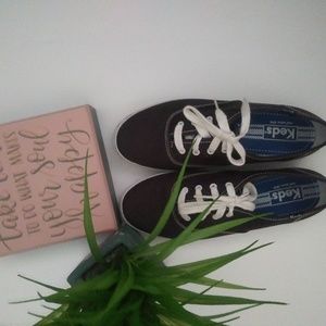 Navy blue Keds